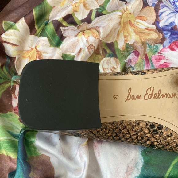 Sam Edelman great condition SZ 6 snake skin shoes - Picture 7 of 7